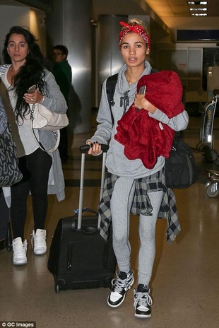 Pia Mia Perez LAX Airport January 1, 2016