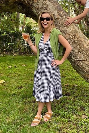 Reese Witherspoon Instagram May 8, 2020