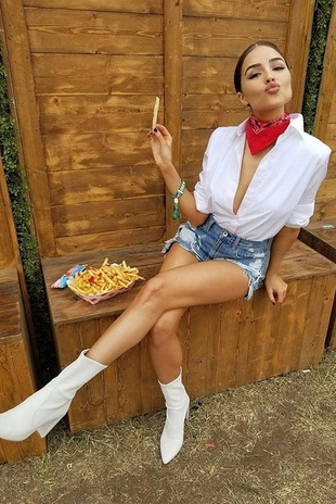 Olivia Culpo Acl Festival in Austin October 15, 2017