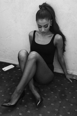 Ariana Grande Instagram January 15, 2017