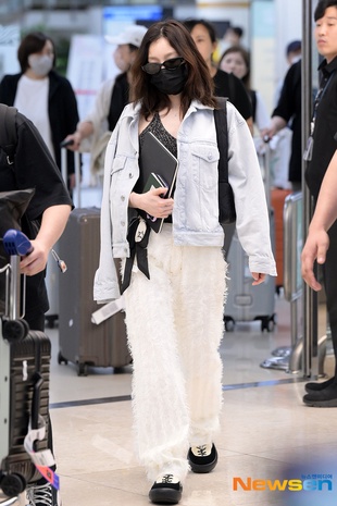 Taeyeon Incheon Airport June 10, 2023