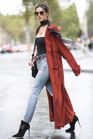 Alessandra Ambrosio Paris September 30, 2016