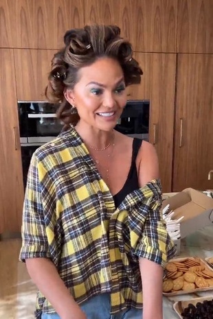 Chrissy Teigen Instagram March 23, 2022