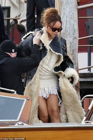 Rihanna Venice February 22, 2024