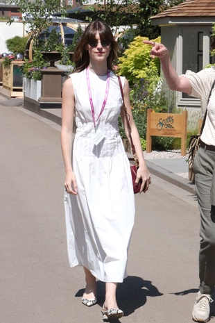 Daisy Edgar-Jones Rhs Chelsea Flower Show May 20, 2024