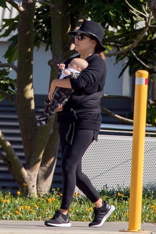 Eva Longoria Baston Queensland's Brisbane Airport September 13, 2018