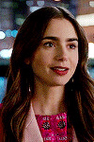 Lily Collins Emily in Paris 1.01 October 2, 2020