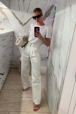 Rosie Huntington-Whiteley Instagram August 7, 2019