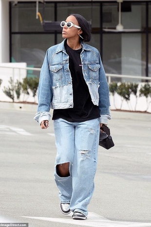 Kelly Rowland out in Los Angeles February 25, 2024