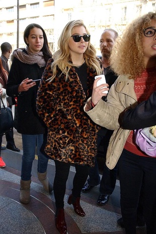 Chloe Moretz Prince De Galles Hotel in Paris February 29, 2016