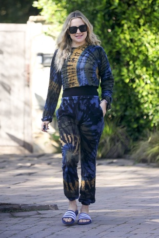 Kate Hudson Brentwood April 25, 2022