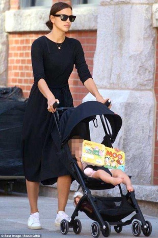 Irina Shayk With Her Baby May 24, 2018