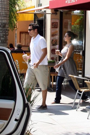 Jessica Alba at Coffee Bean. July 5, 2008