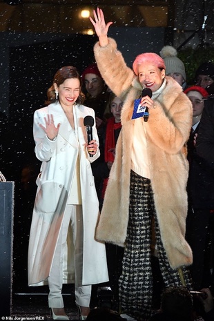 Emilia Clarke Covent Garden Christmas Lights Switch November 12, 2019