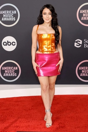 Niki DeMartino American Music Awards November 21, 2021