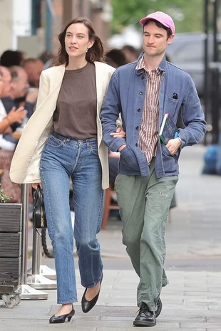 Alexa Chung Notting Hill June 22, 2023