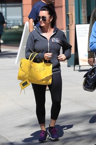 Kyle Richards Going To Work Out March 29, 2017