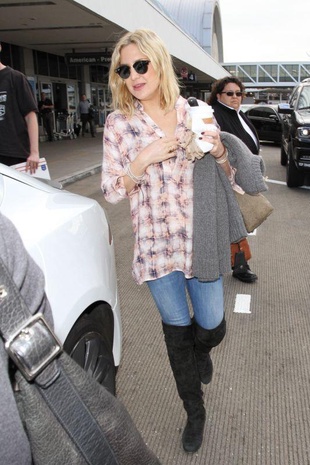 Kate Hudson LAX Airport January 28, 2016