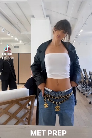 Emily Ratajkowski Tiktok May 1, 2023