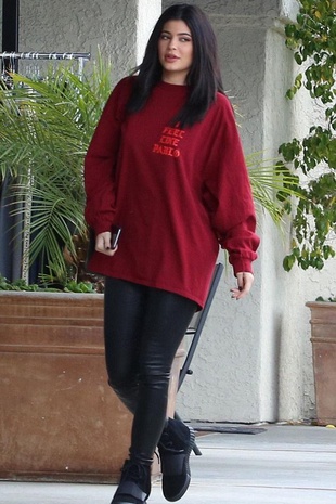 Kylie Jenner Los Angeles April 10, 2016