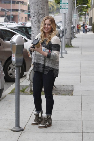 Hilary Duff Out in Beverly Hills March 18, 2013