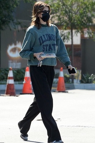 Kaia Gerber Los Angeles March 29, 2022