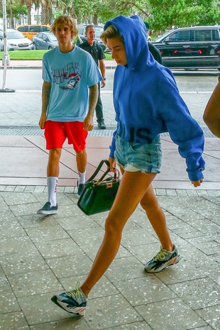 Hailey Baldwin Miami June 11, 2018