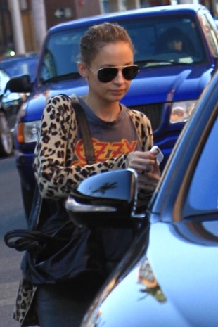 Nicole Richie Leaving the Doctor November 3, 2016