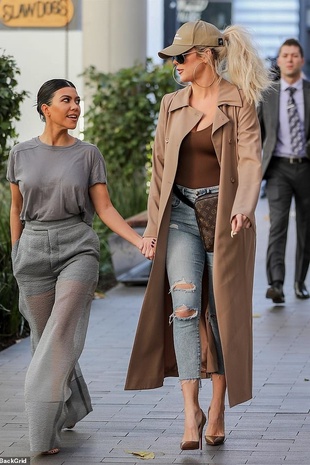 Khloe Kardashian Filming Keeping Up with the Kardashians January 24, 2019