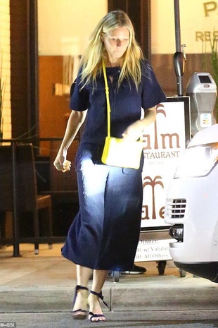 Gwyneth Paltrow the Palm Restaurant April 27, 2016