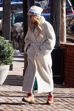 Kate Hudson Aspen December 22, 2022