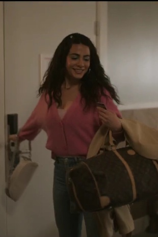 Emeraude Toubia with Love 1X03 Valentine's Day December 17, 2021