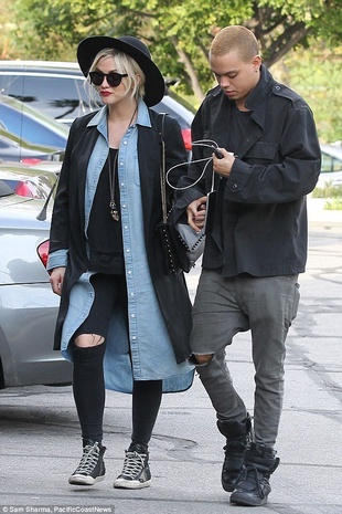 Ashlee Simpson Los Angeles February 26, 2015