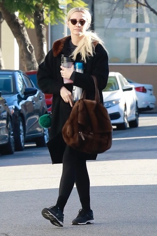 Ashlee Simpson Going to the Gym December 28, 2018