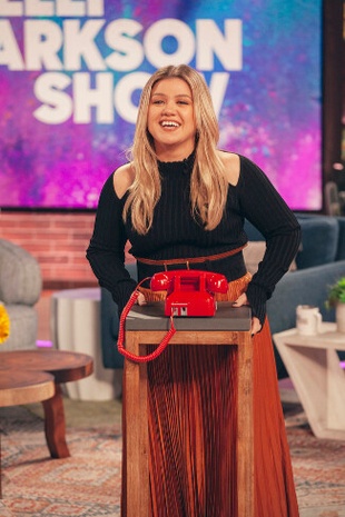 Kelly Clarkson The Kelly Clarkson Show October 16, 2020