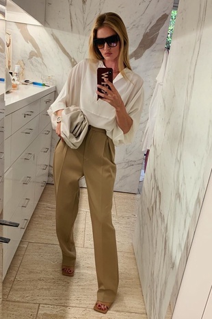 Rosie Huntington-Whiteley Instagram July 16, 2019