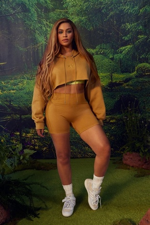 Beyonce Knowles Adidas X Ivy Park Drip 2.2