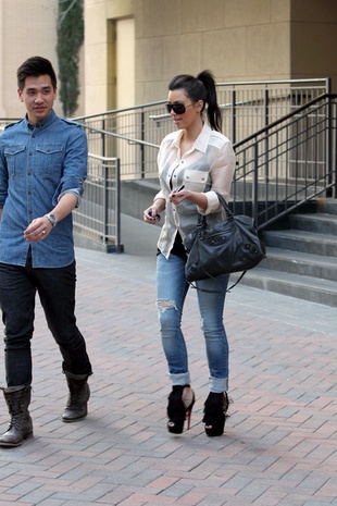 Kim Kardashian Out in LA January 29, 2011