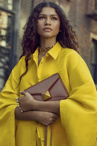 Zendaya Coleman Valentino Rendez Vous Spring 2022 Campaign