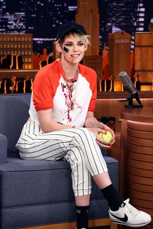 Kristen Stewart the Tonight Show Starring Jimmy Fallon October 31, 2019