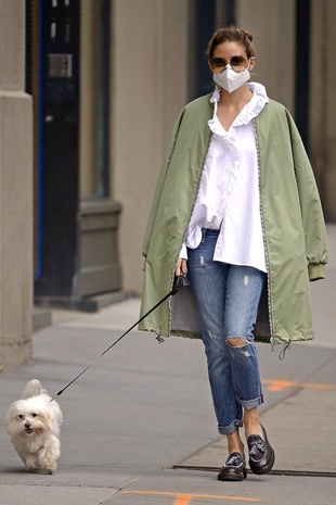 Olivia Palermo Walking Her Dog May 19, 2020