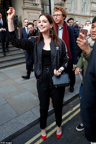 Anne Hathaway London April 18, 2019