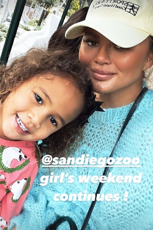 Chrissy Teigen Instagram Story January 8, 2022