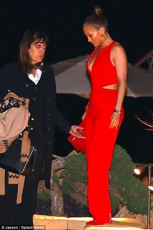 Jennifer Lopez Dinner at Nobu with Casper Smart February 15, 2016