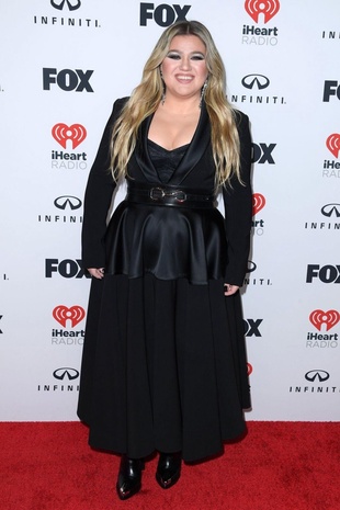 Kelly Clarkson iHeartRadio Music Awards March 27, 2023