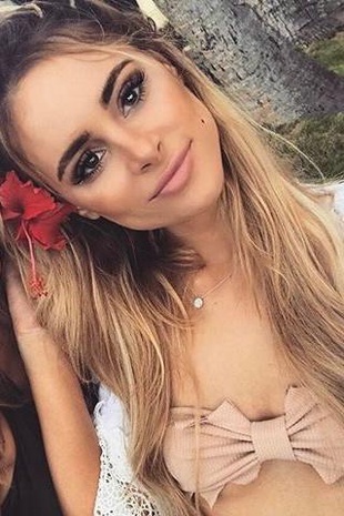 Amanda Stanton Fiji March 30, 2017