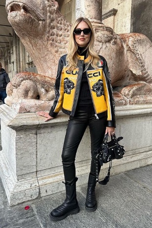 Chiara Ferragni Piazza Del Duomo Cremona November 6, 2022