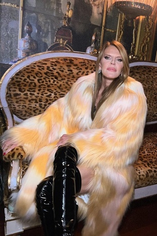 Anna Dello Russo Instagram February 16, 2024