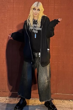 Taylor Momsen Instagram August 10, 2022