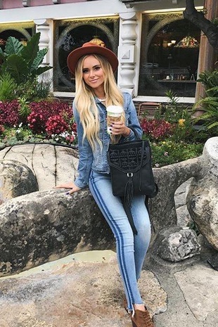 Amanda Stanton Madonna Inn August 23, 2017